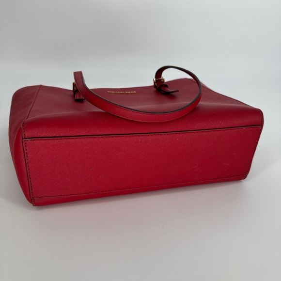 Michael Kors Saffiano red Leather Tote Bag - Picture 9 of 9